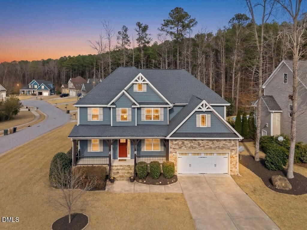 337 Grantwood Drive, Clayton, NC 27527