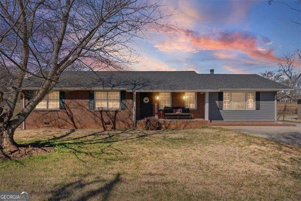213 Cook Street, Cartersville, GA 30120 — exterior