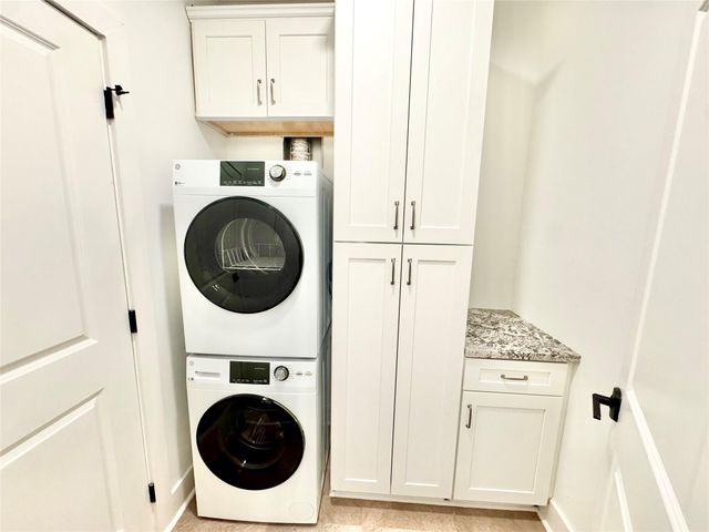 2102 Mechanic Street 105, Galveston, TX 77550