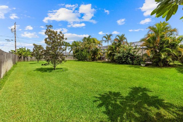 4422 SW Masefield Street, Port St Lucie, FL 34953