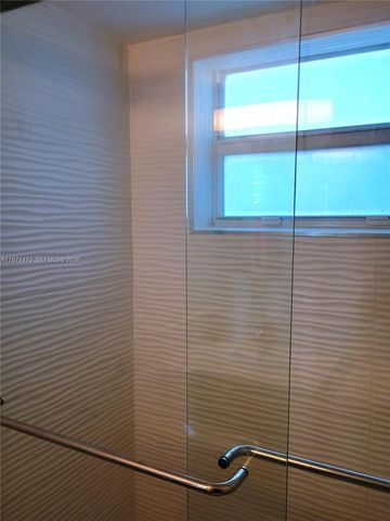 7904 West Dr 706, North Bay Village, FL 33141