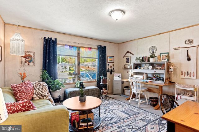 116 BROWNSTONE PARK, Hummelstown, PA 17036