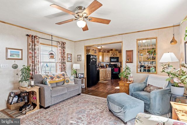 116 BROWNSTONE PARK, Hummelstown, PA 17036