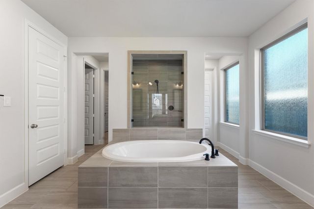 5722 Logan Ridge Lane, Fulshear, TX 77441