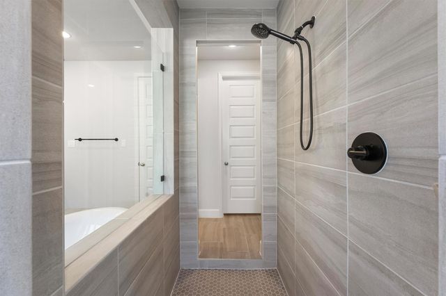 5722 Logan Ridge Lane, Fulshear, TX 77441