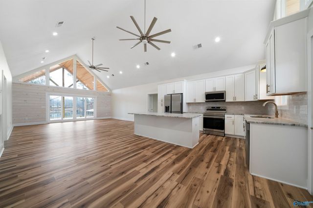 958 County Road 595, Cedar Bluff, AL 35959