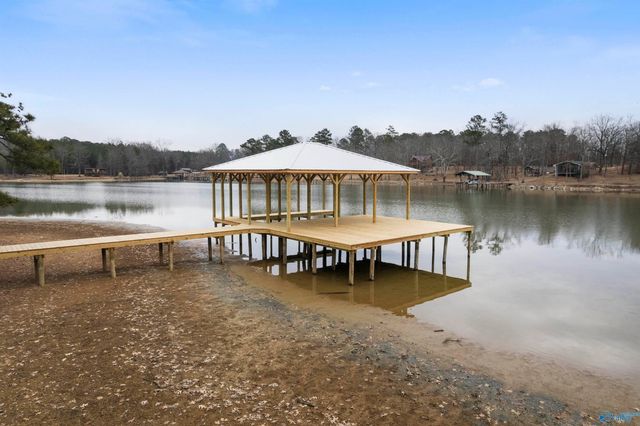 958 County Road 595, Cedar Bluff, AL 35959