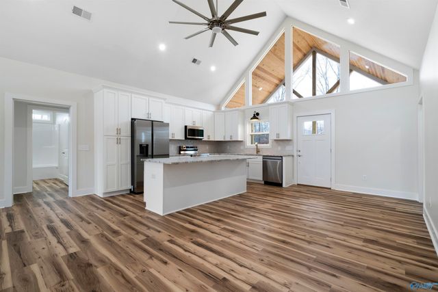 958 County Road 595, Cedar Bluff, AL 35959