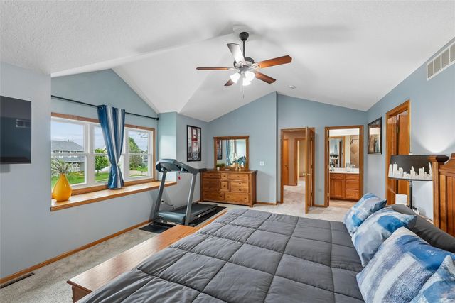 5410 SE 31st Street, Des Moines, IA 50320