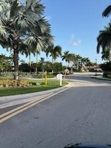 162 SE 33rd Ter, Homestead, FL 33033