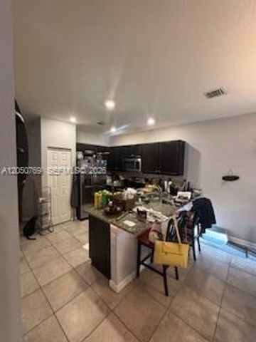 162 SE 33rd Ter, Homestead, FL 33033