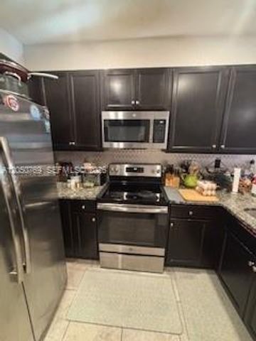 162 SE 33rd Ter, Homestead, FL 33033