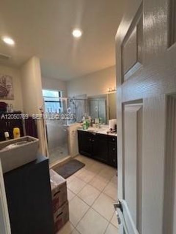 162 SE 33rd Ter, Homestead, FL 33033