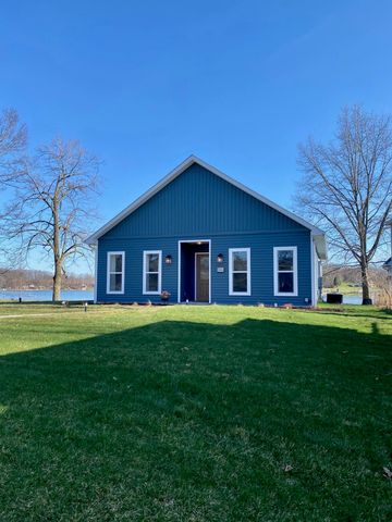 58011 Lucas Road, Three Rivers, MI 49093