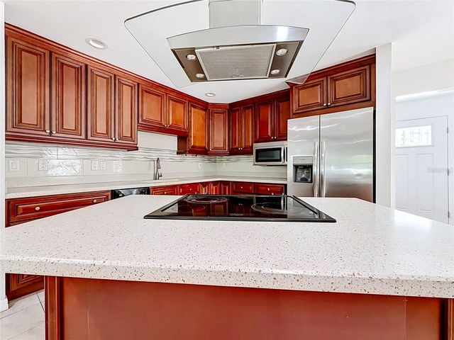 1666 N CROFT AVENUE, Inverness, FL 34453