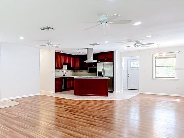 1666 N CROFT AVENUE, Inverness, FL 34453