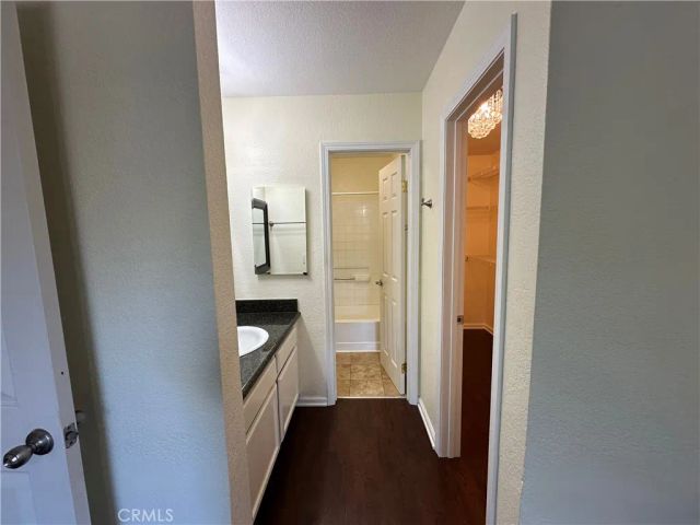 2450 San Gabriel Way 104, Corona, CA 92882