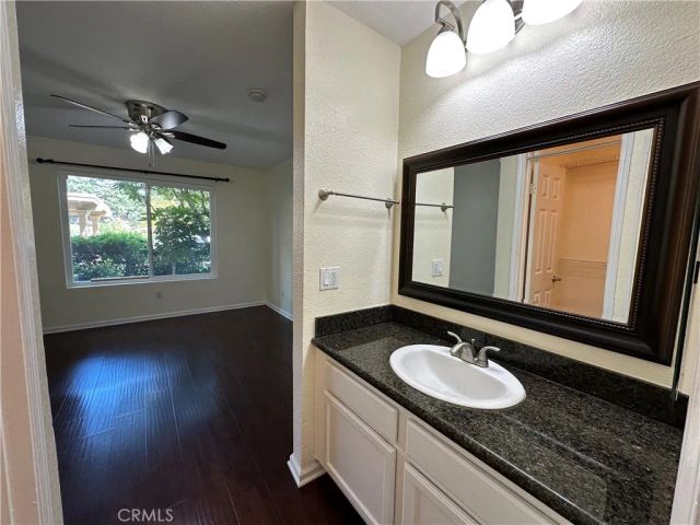 2450 San Gabriel Way 104, Corona, CA 92882