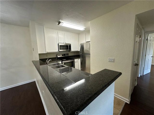 2450 San Gabriel Way 104, Corona, CA 92882