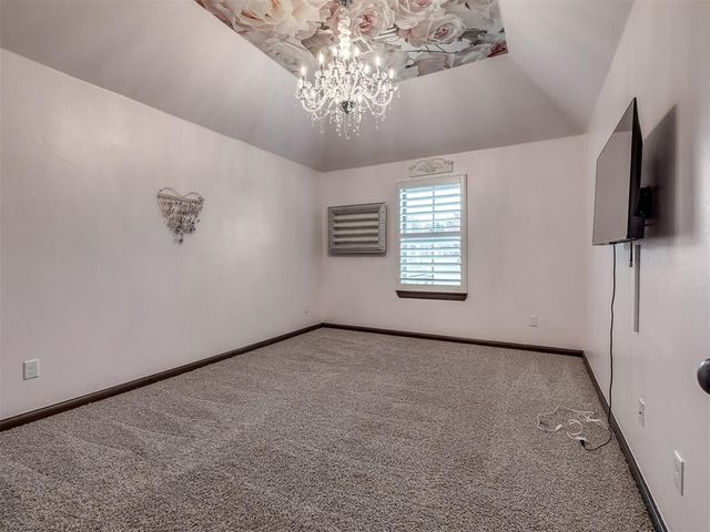 5508 Chateau Lane, Edmond, OK 73034