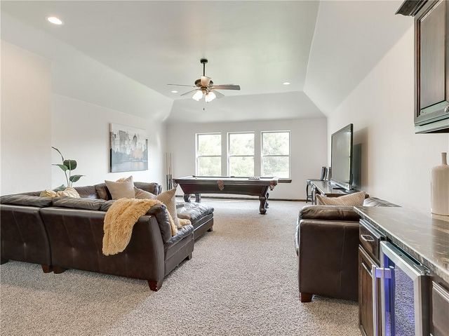 5508 Chateau Lane, Edmond, OK 73034