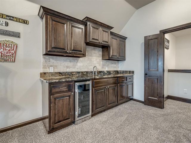 5508 Chateau Lane, Edmond, OK 73034