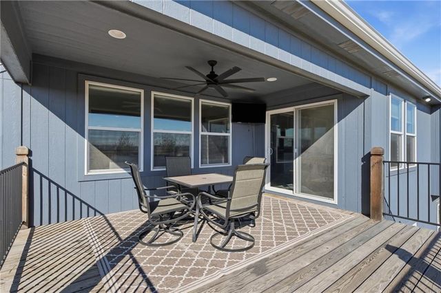 4841 Shady Bend Road, Leavenworth, KS 66048