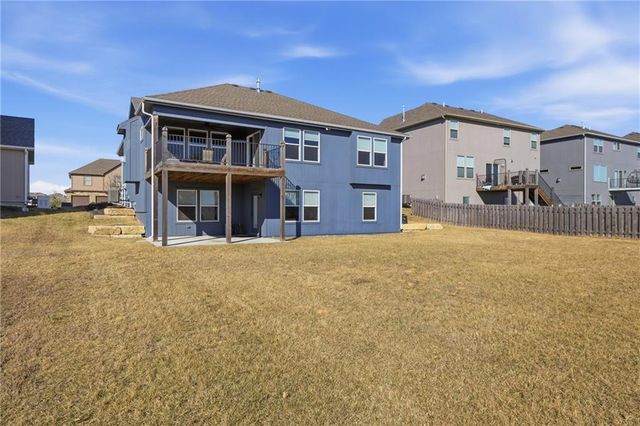 4841 Shady Bend Road, Leavenworth, KS 66048