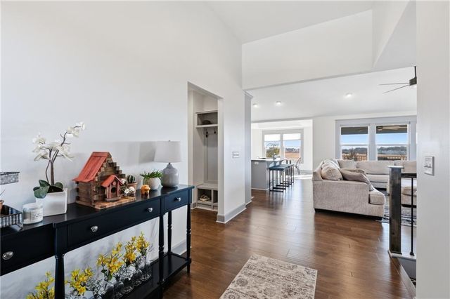 4841 Shady Bend Road, Leavenworth, KS 66048