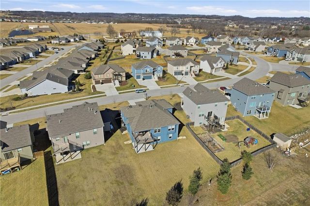 4841 Shady Bend Road, Leavenworth, KS 66048