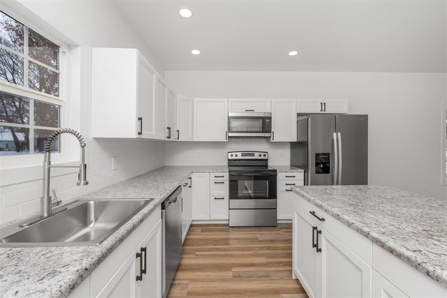 67893 Ottawa Drive, Sturgis, MI 49091