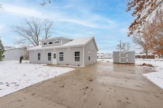 67893 Ottawa Drive, Sturgis, MI 49091