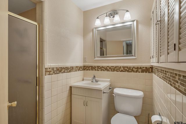 2713 Brentwood, Tyler, TX 75701