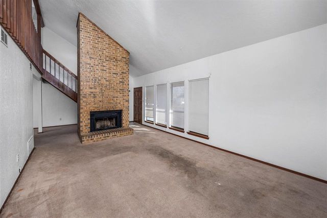 7009 SW Winchester Ave, Lawton, OK 73505