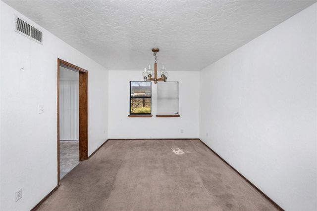 7009 SW Winchester Ave, Lawton, OK 73505