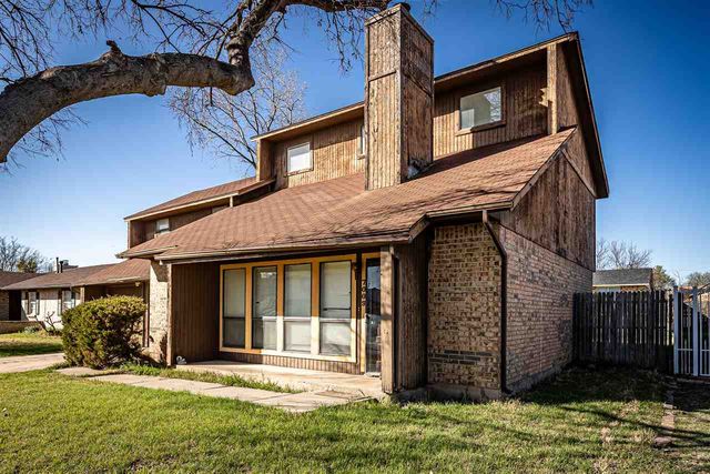 7009 SW Winchester Ave, Lawton, OK 73505