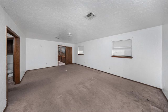 7009 SW Winchester Ave, Lawton, OK 73505