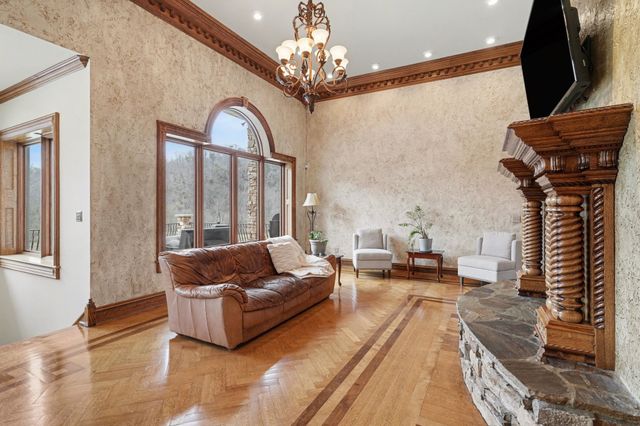 7699 N County Line Rd, Fairview, TN 37062