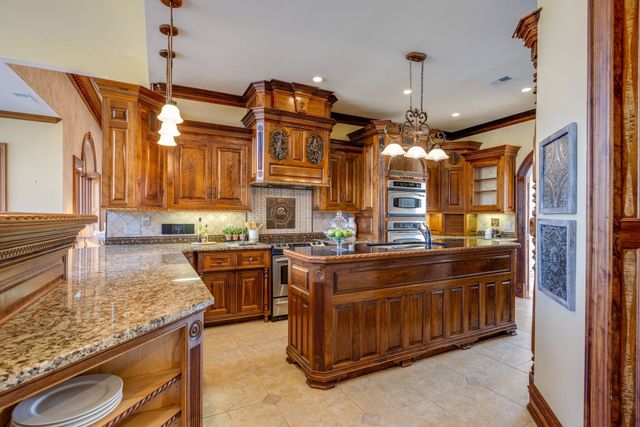 7699 N County Line Rd, Fairview, TN 37062