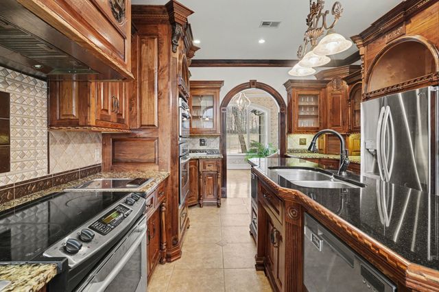 7699 N County Line Rd, Fairview, TN 37062