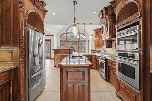 7699 N County Line Rd, Fairview, TN 37062