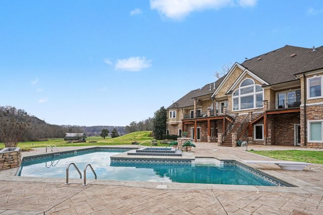 7699 N County Line Rd, Fairview, TN 37062