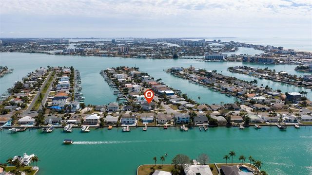 605 115TH AVENUE, Treasure Island, FL 33706