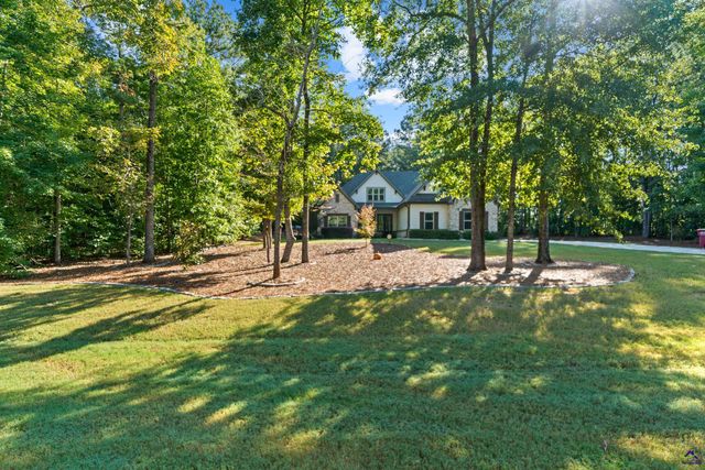 331 Preakness Way, Forsyth, GA 31029