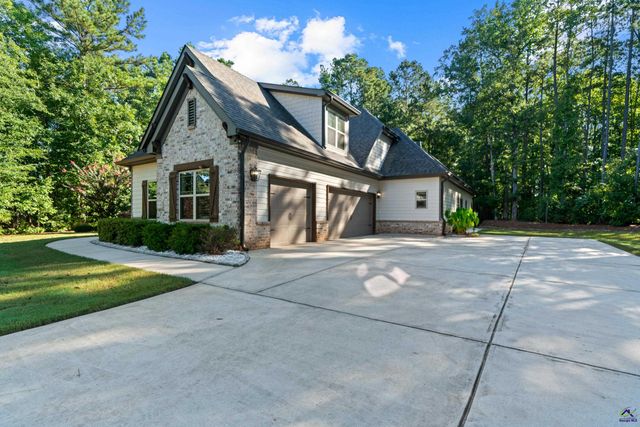 331 Preakness Way, Forsyth, GA 31029