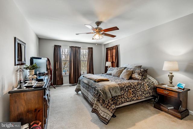 10 WALDEN WAY, Coatesville, PA 19320