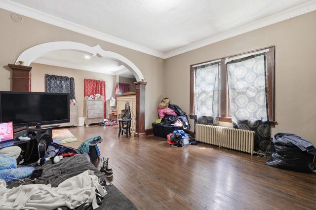 1917 Newton Avenue N, Minneapolis, MN 55411