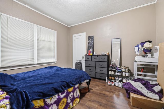 1917 Newton Avenue N, Minneapolis, MN 55411
