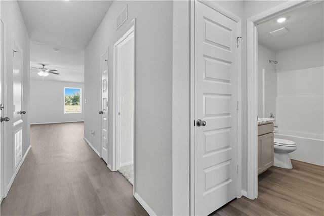 20829 Fairview Street, Edgerton, KS 66021