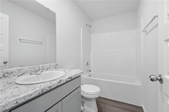 20829 Fairview Street, Edgerton, KS 66021